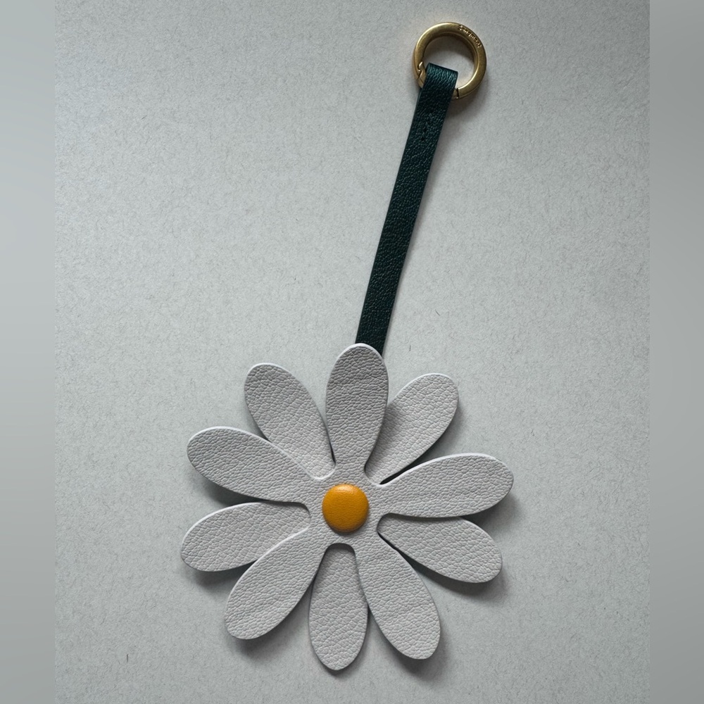 Songmont Leather Daisy Charm BRAND NEW